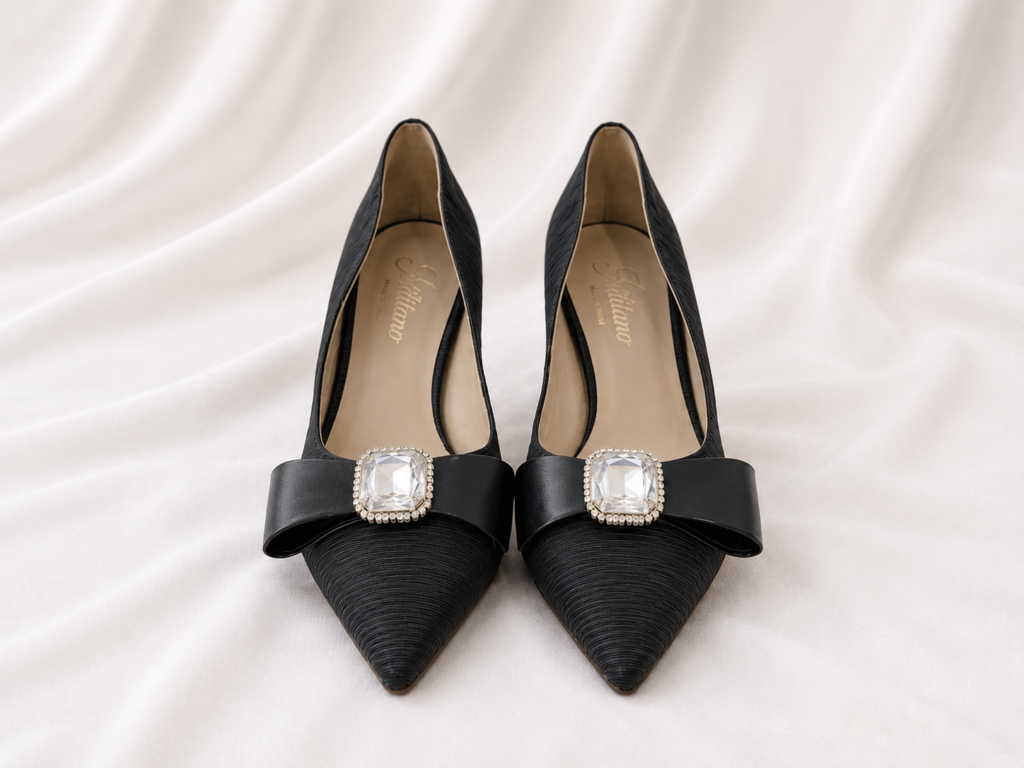 amonta_black_front